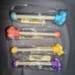 Water Spray Squirters 4 Pack-Blue Pink Yellow Purple